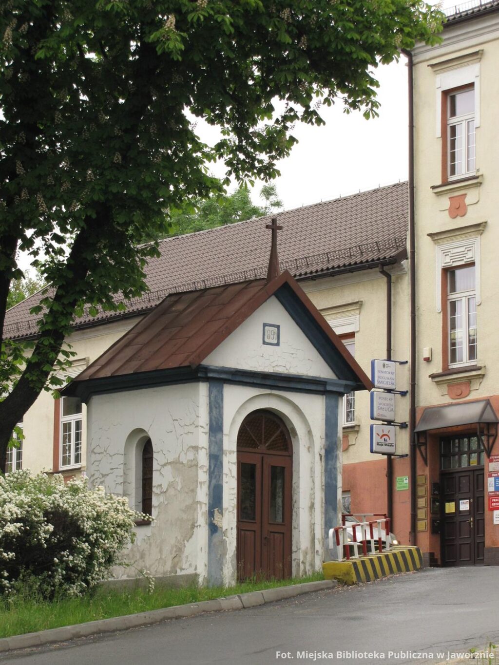 kapliczka plac sw jana 3p